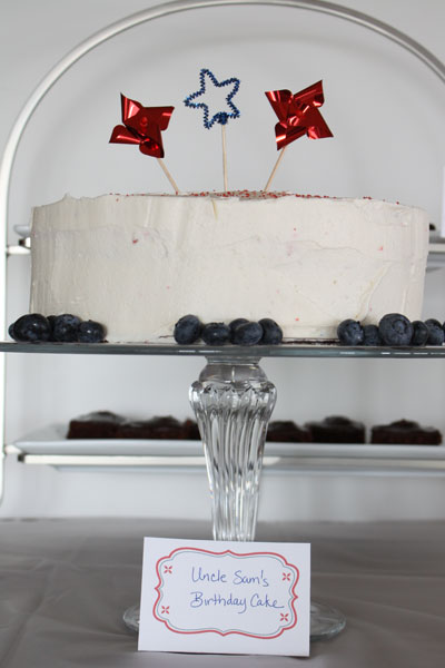 Flag-Cake-Outside