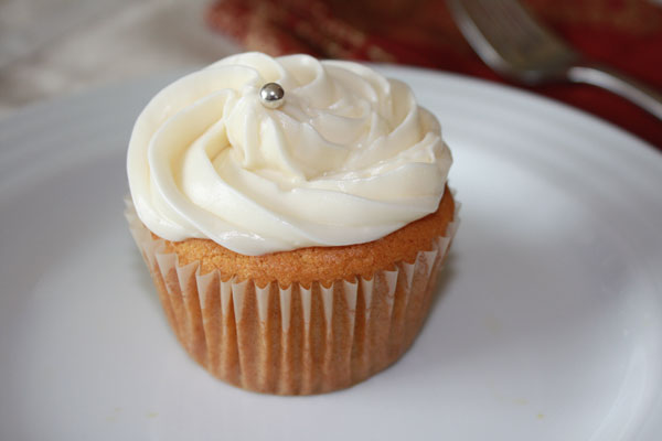 Fresh Mango Cupcakes-vegan