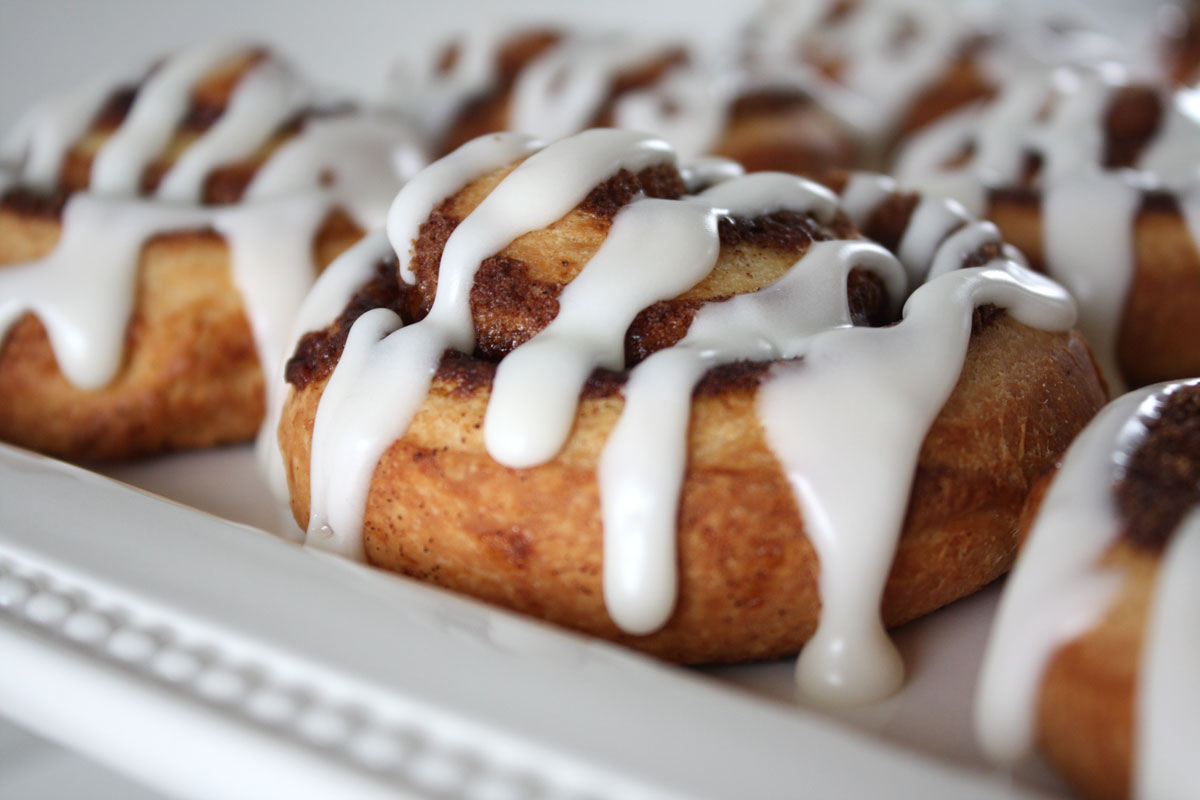 Cinnamon rolls on a platter.