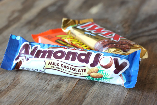 Almond joy, Reese's Peanut Butter Cups and Twix
