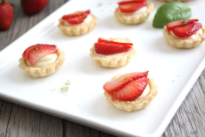 mini strawberry tarts