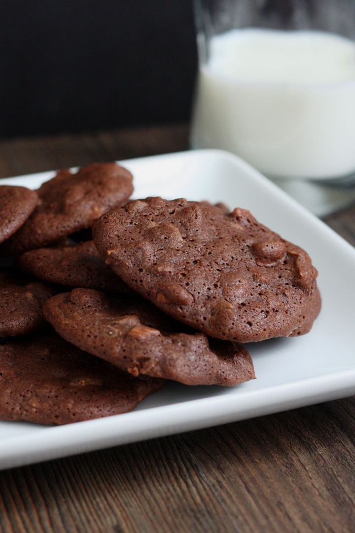 Flourless Mocha Almond Fudge Cookies. These cookies are a coffee and chocolate lovers delight! They are gluten free too!