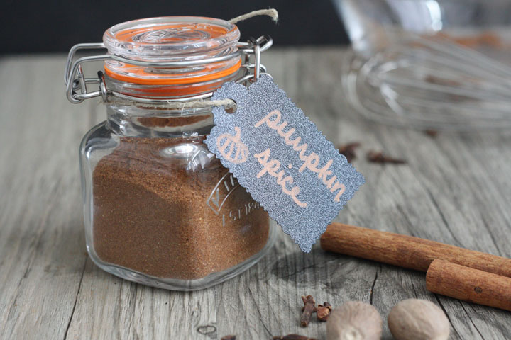 Labeled jar of pumpkin pie spice.