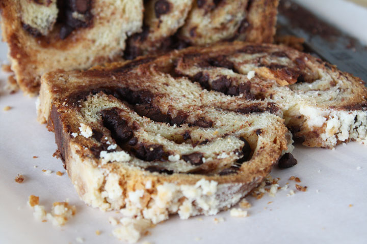 Close up a sliced chocolate babka loaf