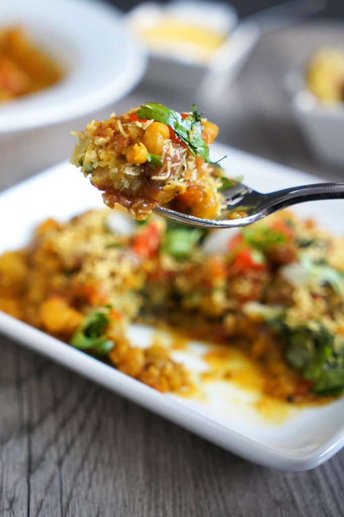 Spoon full of ragda pattice.