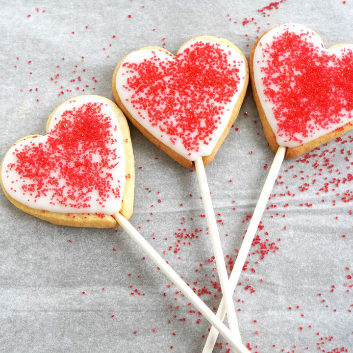 How to Make Cookie Pops