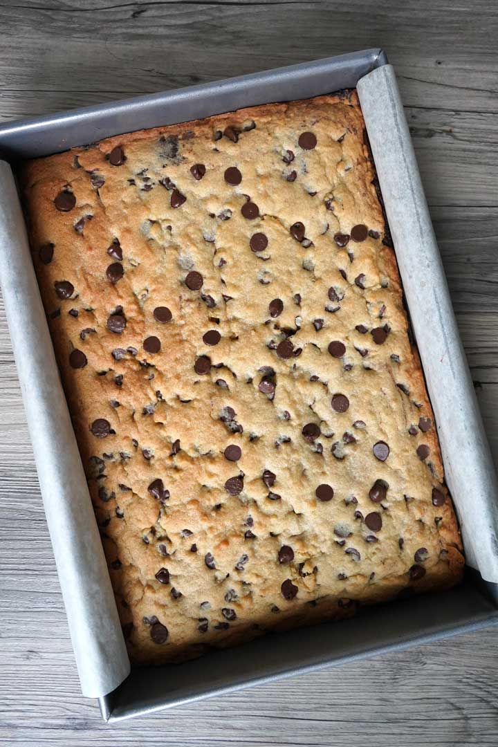 Baked Brownie Cookie Bar in a pan.