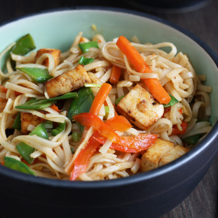 Tofu Vegetable Lo Mein