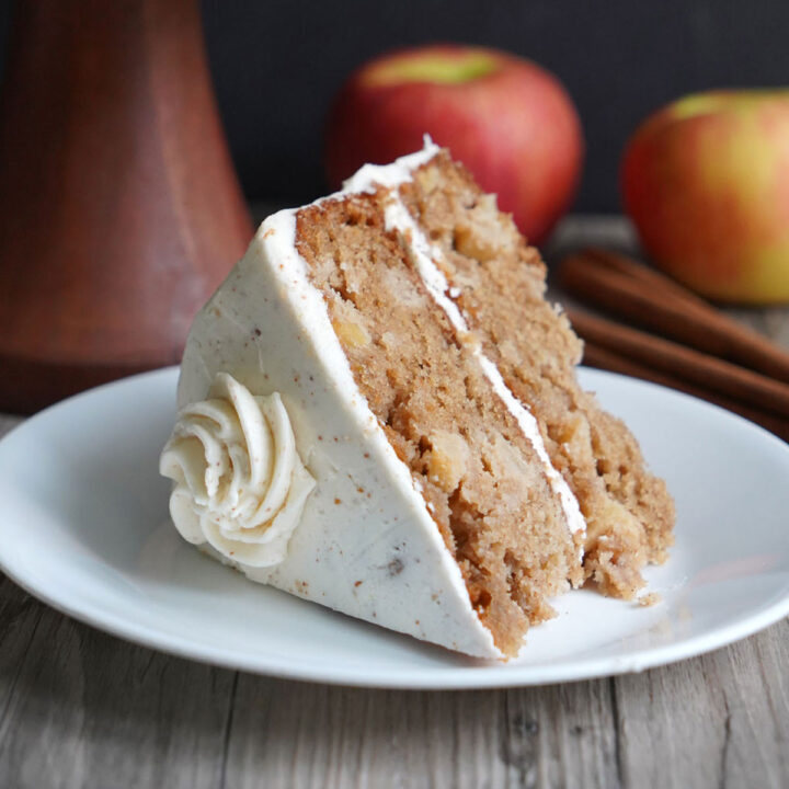 Moist Apple Spice Cake