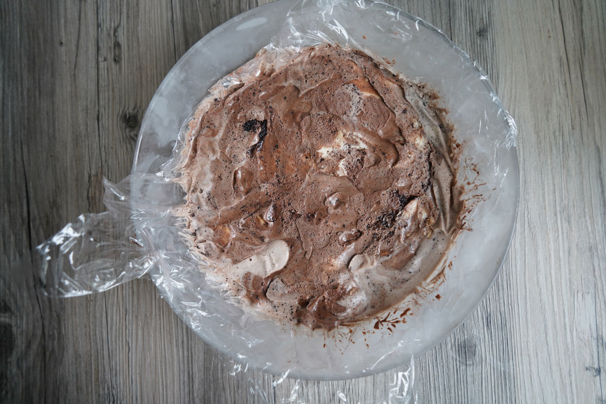 Chilled ice cream in a bowl lined with plastic.