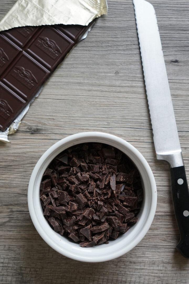 How To Chop Chocolate for Baking (A Complete Guide) | DessArts