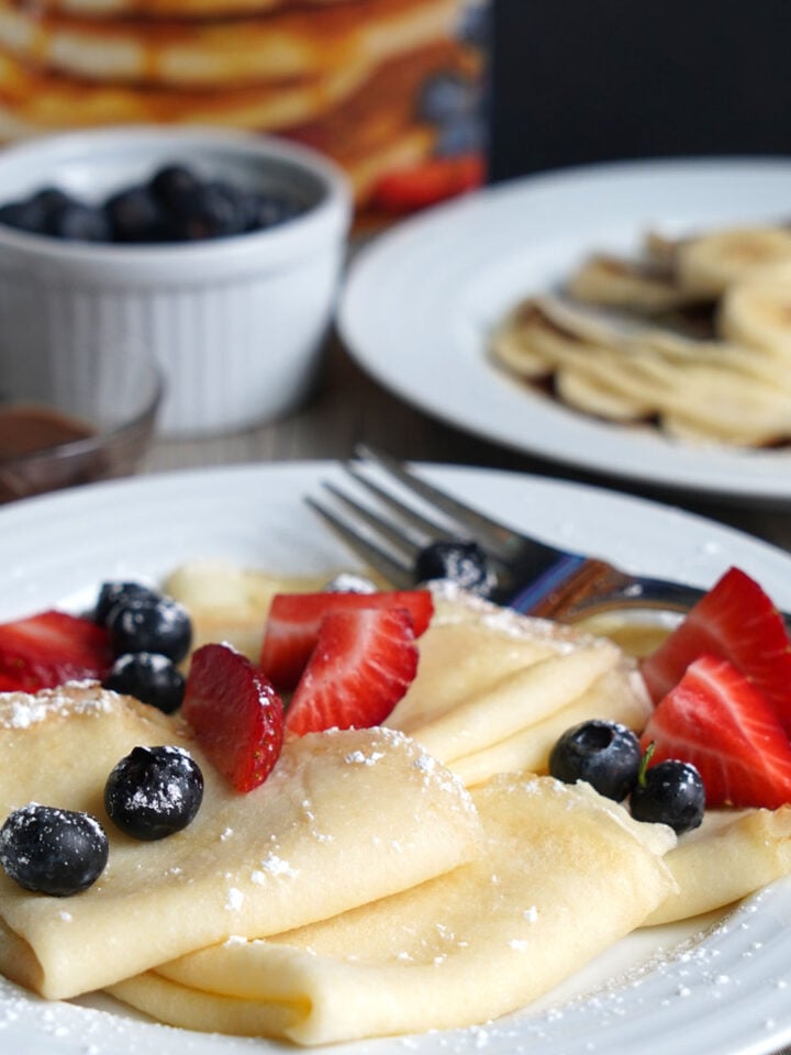 Chocolate Crepes for Breakfast or Dessert (Blender Recipe) | DessArts