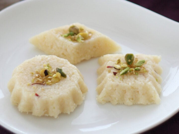 Image for Coconut Burfi (Nariyal Barfi)